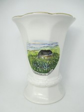 Vase En Porcelaine Souvenir