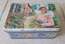 Ancienne Boite Métal Biscuits Galettes St Michel Costume de Quimperlé