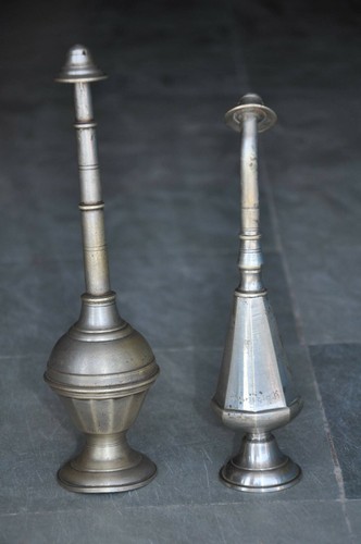 Vieux laiton artisanal - vieux,