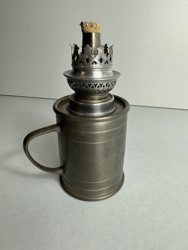 Lampe pétrole à - pétrole, huile