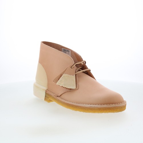Clarks desert boot non - desert,