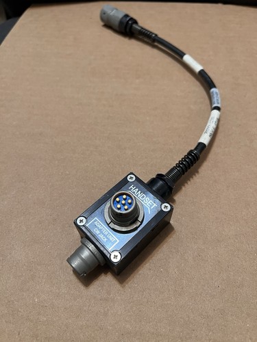 Harris adapter assy - y, radio