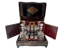 Cave A Liqueur Complète