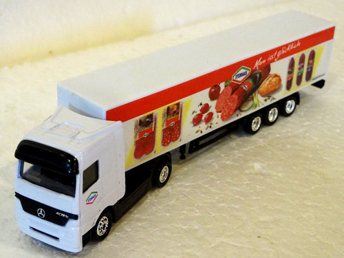 Camion mercedes semi remorque - mercedes, semi-remorque