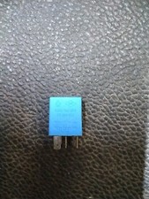 RELAIS Bleu 12V 20 A Renault