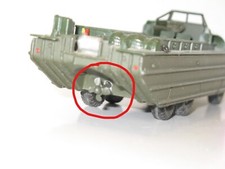 DINKY TOYS, 1 hélice a 4 pales en METAL peint KAKI  pour dukw militaire
