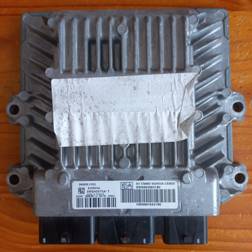 Calculateur 607 0 hdi - calculateur,
