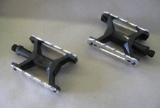 Skyway Graphite mini pedal