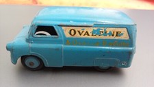 DINKY TOYS(GB): fourgon BEDFORD VAN "Ovaltine" - 1/43 - sans cartonnage.