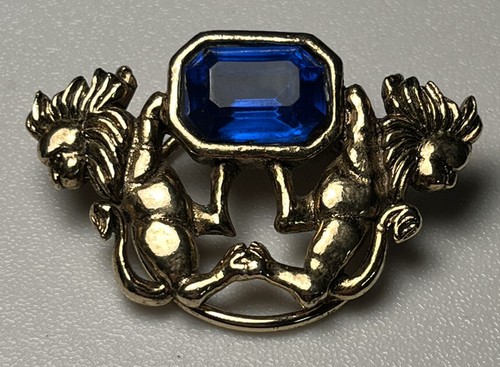 Vintage sapphire two lions - vintage,