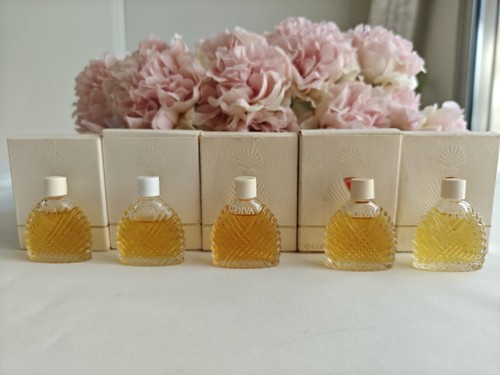 Lot miniatures de - lot, parfum