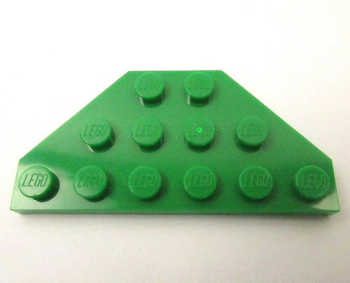Lego green wedge plate - wedge,