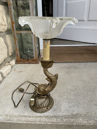 Jolie lampe poser bronze - à,