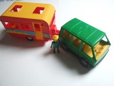 Genre PLAYMOBIL VINTAGE ancien klicky caravane Wager et monospace plastique