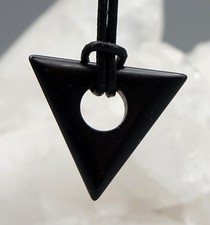 Onyx Noir Pendentif Triangle