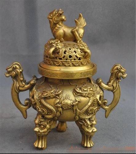 Old bronze dragon lion beast