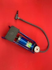 HELLA Pompe à pied / gonflage manuel vélo en parfait état de marche