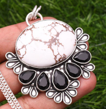 Pendentif bijou fait main en