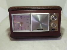 ANCIEN RADIO REVEIL DE MARQUE ARROW ANNEE 60/70