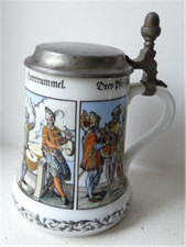 KAISER CHOPE A COUVERCLE EN PORCELAINE ALLEMANDE 