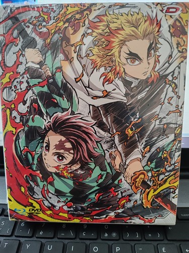 Coffret demon slayer train - demon, le