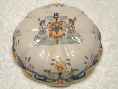Couvercle faience rouen - en,