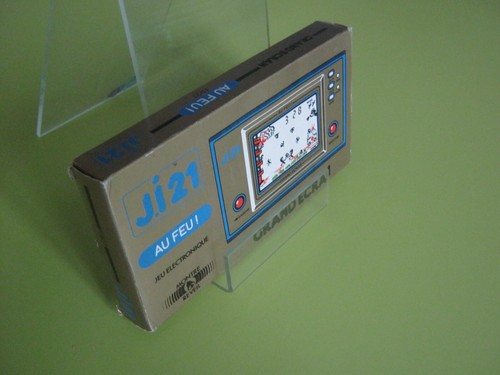 Nintendo game and watch - game, ji