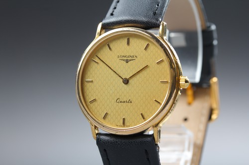 Presque comme neuve montre - neuve],