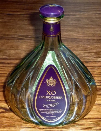 Classic courvoisier cognac - xo,