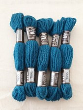 Laine Colbert DMC pour