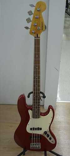 Guitare basse électrique
