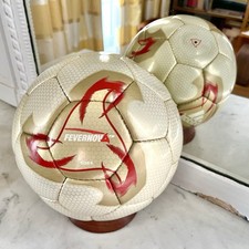 Ballon officiel coupe du monde WC 2002 Adidas Fevernova OMB Ref # 657054