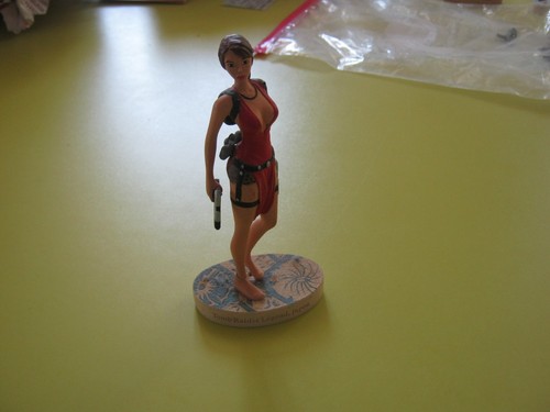 Figurine lara croft tomb - figurine,