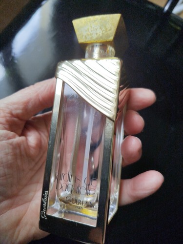 Flacon vide guérlain - un,