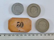 LOT 4 JETONS PLAQUE DE CASINO