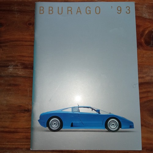 Catalogue détaillant format