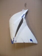 Ouie de réservoir droite pour