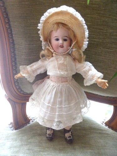 Rare adorable petite - rare,,