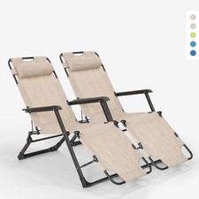 2 chaises longues de plage et