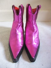 Bottes en cuir rose perlé «Free lance» T : 36.5