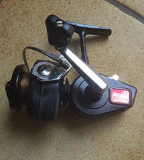 Ancien moulinet de pêche MITCHELL 320 collection