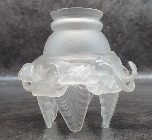 Ancienne tulipe pate - ancienne, en