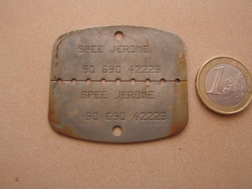 Insigne plaque identite - insigne,