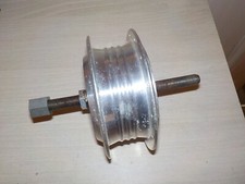 MOYEU DE ROUE AVANT PEUGEOT