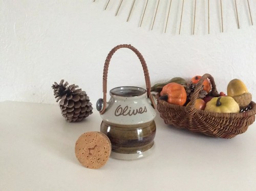 Ancien pot à olives - 8, ⚜️
