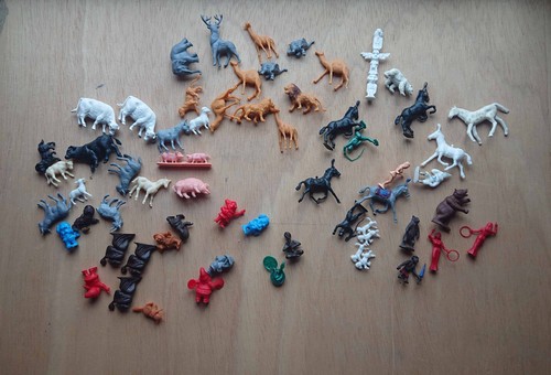 Lot figurines - lot,