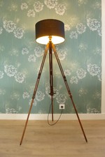 DECO INDUSTRIELLE LAMPADAIRE TRIPODE BOIS