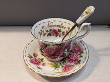Tasse Anglaise Royal Albert Flower Of The Month Series