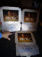 1 Ancien Porte Lettre Mural en  Carton argenté d'une Epicerie Bistrot aux Chats 