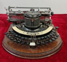 MACHINE À ÉCRIRE HAMMOND 12